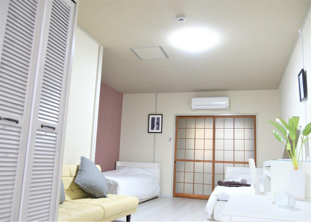 Osaka U-Shuku Appartement Buitenkant foto